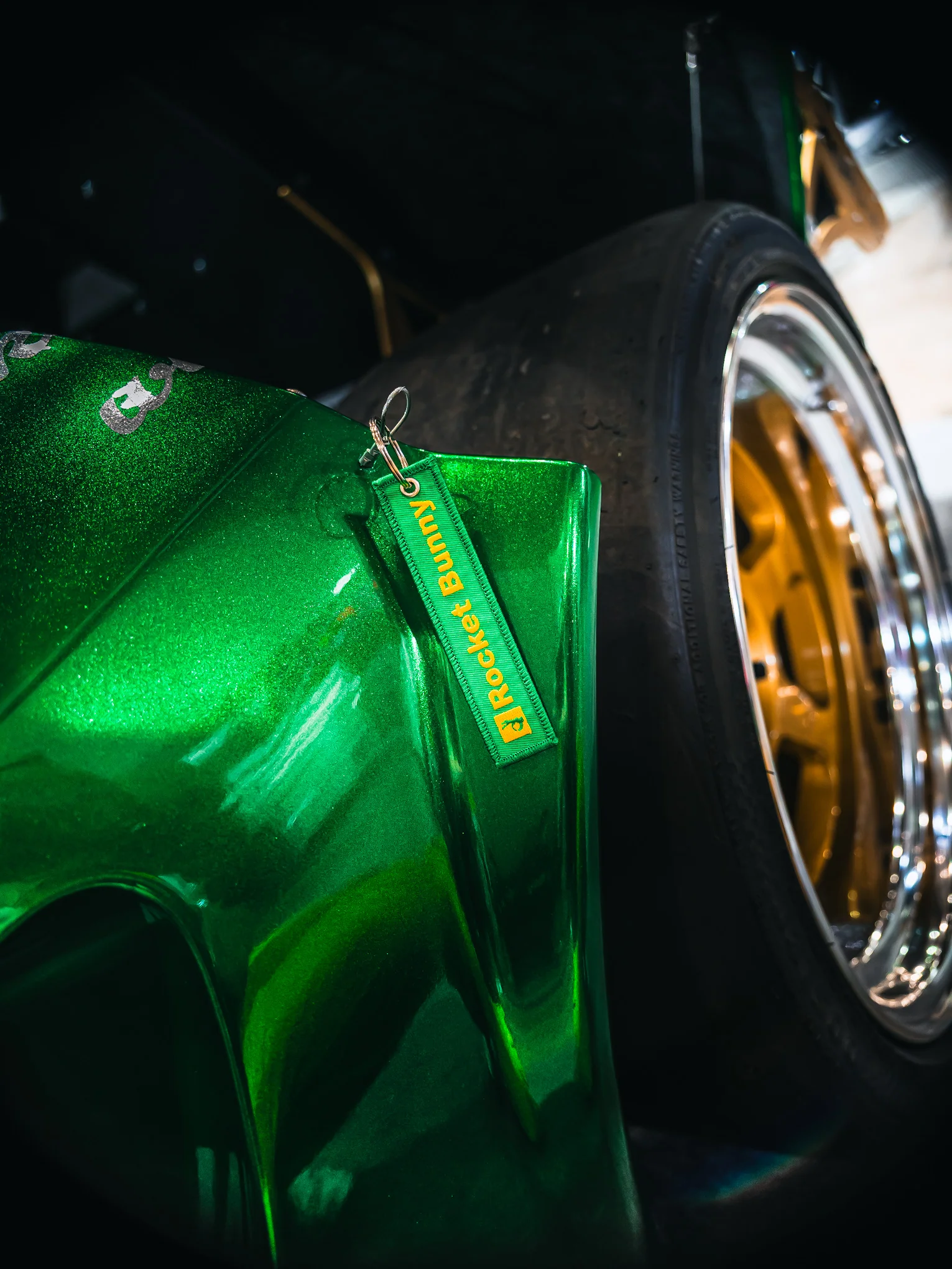 [ EXCLUSIVE ] Aussie 🇦🇺 Rocket Bunny Pandem Jet Tag Keyring - Image 4